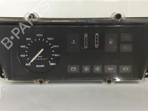 Used Instrument cluster FORD FIESTA III (GFJ) [1989-1997]  9685341