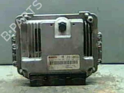 Used Electronic module RENAULT LAGUNA II (BG0/1_) 1.9 dCi (BG05) (92 hp) 13643433