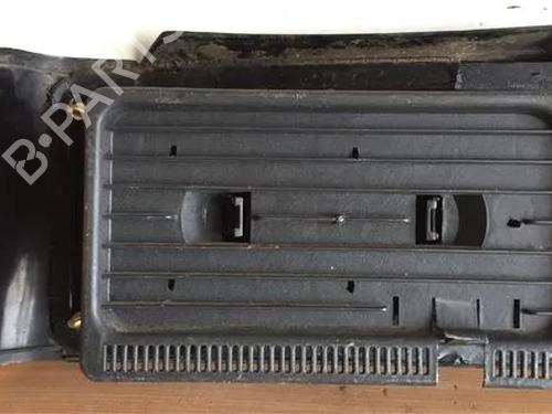 Right taillight VOLVO 460 (464)  | BP13049403C35 