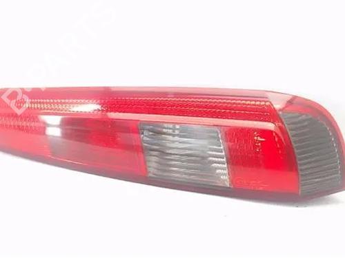 Used Right taillight FORD FIESTA V (JH_, JD_) [2001-2014]  24038103