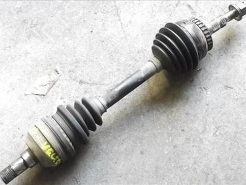 Used Left front driveshaft OPEL VECTRA B (J96) 2.0 i 16V (F19) (136 hp) 12148300