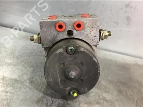 ABS pump VOLVO V40 Estate (645)  | BP9739032M43 