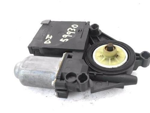 Left front window motor VW GOLF V (1K1) 1.9 TDI | BP38253500E21 - Image 9