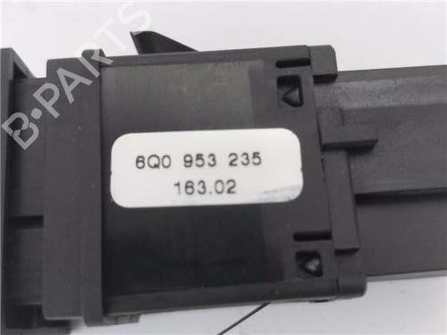 Advarselsbryter VW POLO IV (9N_, 9A_)  | BP29064748I22 