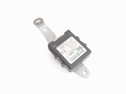 Used Electronic module TOYOTA PRIUS Liftback (_W2_) 1.5 Hybrid (NHW20_, NHW20R) (112 hp) 14346137