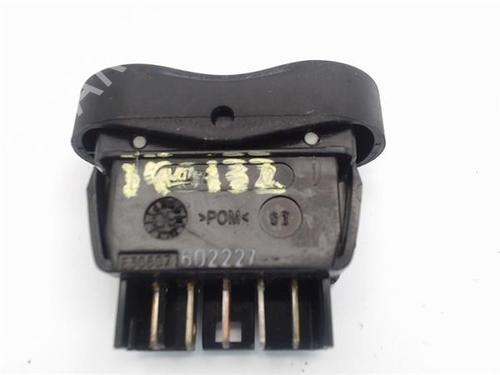Interrupteur de vitre avant droite DACIA LOGAN (LS_) 1.6 16V (LS09, LS0L, LS0M, LS0P, LS0V, LS18, LS1S, LS1V,... | BP15244731I26 