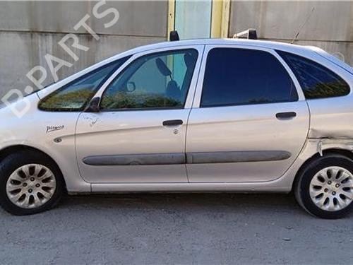Left taillight CITROËN XSARA PICASSO (N68) 1.8 16V | BP25718995C34 