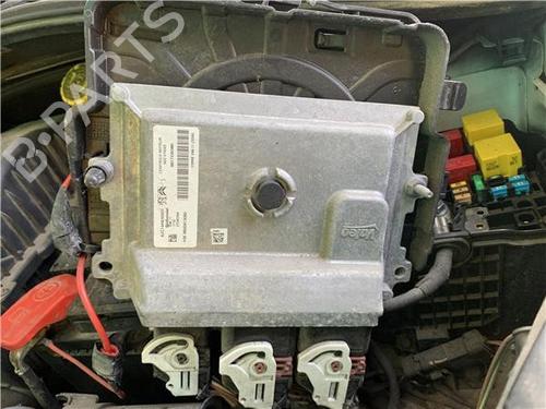 Used Electronic module Electronic module CITROËN C3 III (SX) 1.2 VTi 82 (82 hp) 33288023 33288023