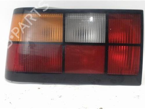 Rückleuchte Links für VOLVO 440 (445) [1988-1996]  28378382