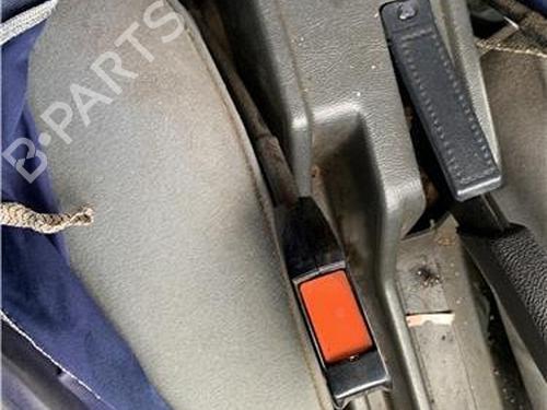 Used Seat buckle PEUGEOT 604 (561A_) 2.3 TD (80 hp) 32450721