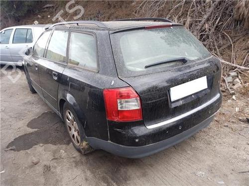 Højre baglygte AUDI A4 B6 Avant (8E5) 1.9 TDI | BP27723104C35 