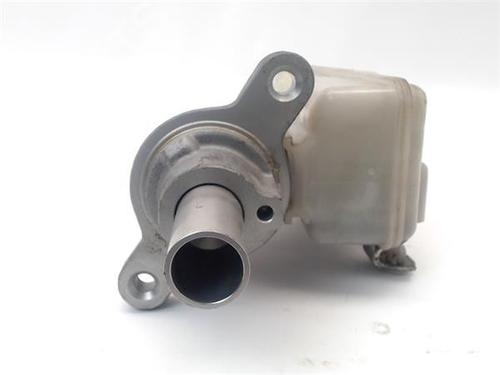 Maître-cylindre TOYOTA AURIS (_E15_) 2.0 D-4D (ADE150_, ADE150R) | BP25718900M77 