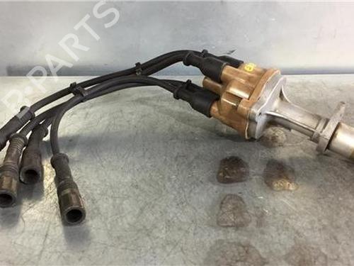 Used Ignition distributor RENAULT RAPID Box Body/MPV (F40_, G40_) 1.4 (F402) (58 hp) 9764970