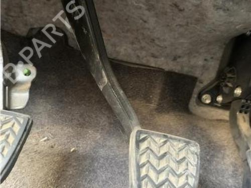 Used Break pedal Break pedal TOYOTA IQ (_J1_) 1.0 (KGJ10_, KGJ10R) (68 hp) 29135432 29135432