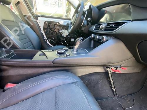 Middle console ALFA ROMEO GIULIA (952_) 2.0 (952ABA25B) | BP17062319I22 