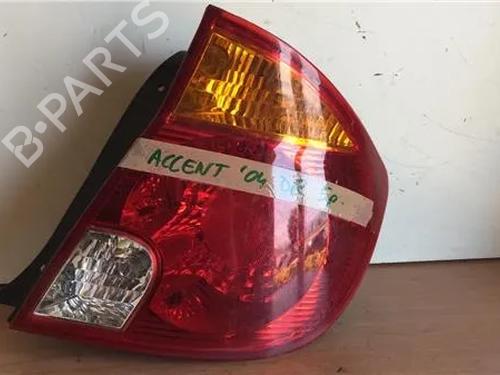 Højre baglygte HYUNDAI ACCENT III (MC) 1.4 GL (97 hp) 13043361