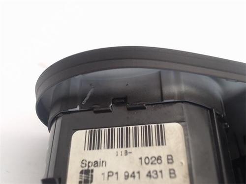 Switch SEAT LEON (1P1)  | BP13043686I30 