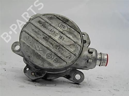 Used Vacuum pump NISSAN PRIMASTAR Bus (X83) dCi 140 (135 hp) 11206750