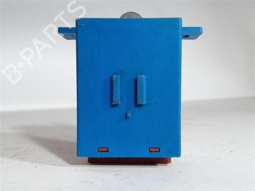 Used Fuse box CITROËN XM (Y3) [1989-1994]  13051901
