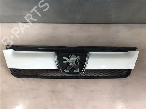 Used Grille PEUGEOT BOXER Van (230L) 2.8 HDi (126 hp) 11930756