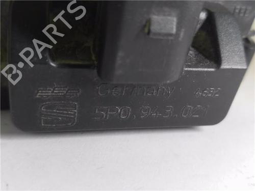 Licence plate light SEAT IBIZA III (6L1) 1.4 16V | BP30135541I40