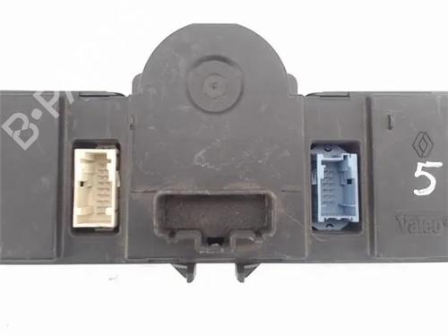 Climate control RENAULT CLIO III (BR0/1, CR0/1)  | BP13051137I5 