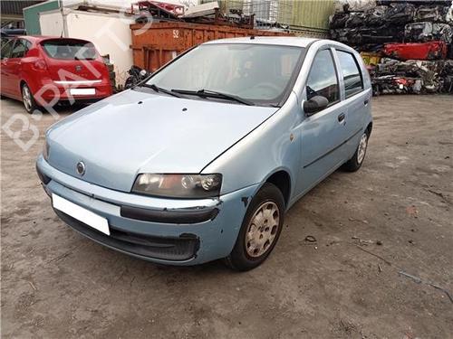 Brugte FIAT PUNTO (188_) 1.2 60 (188.030, .050, .130, .150, .230, .250) (60 hp) 4445937