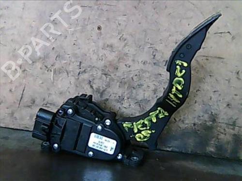 Used Pedal FORD FIESTA V (JH_, JD_) 1.4 TDCi (68 hp) 14336433