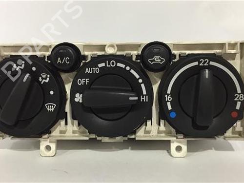 Used Climate control TOYOTA AVENSIS (_T22_) 2.0 VVT-i (AZT220_, AZT220R) (150 hp) 9635871