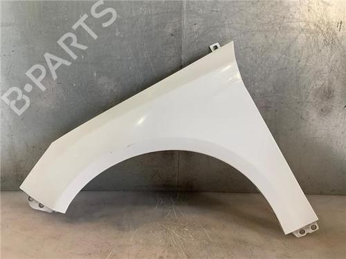 Used Left front fenders FORD FOCUS III [2010-2020]  29259955