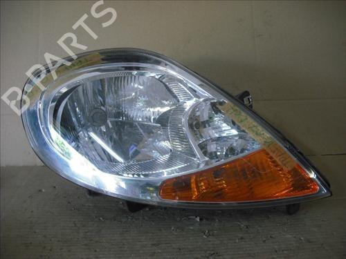Used Right headlight RENAULT TRAFIC II Bus (JL) [2001-2025]  12597823