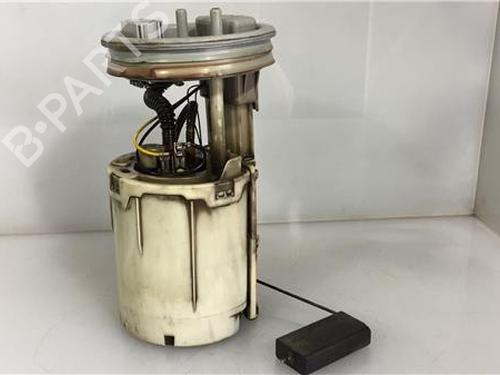 Used Fuel pump VW POLO (6N2) 1.4 TDI (75 hp) 9685636