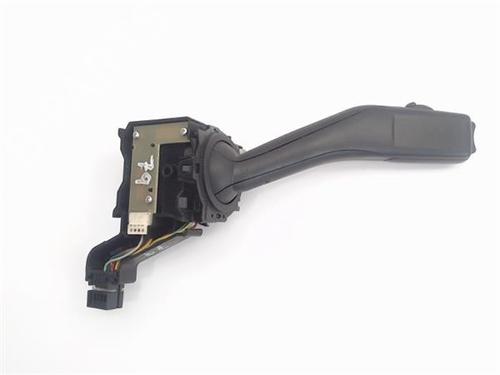 Switch SEAT LEON (1P1)  | BP13043702I30 
