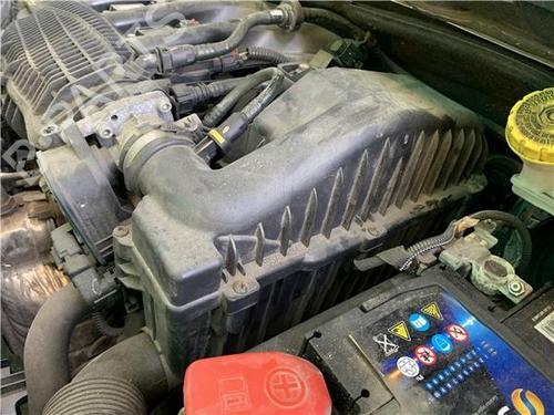 Air filter box CITROËN C3 III (SX) 1.2 VTi 82 | BP33288022M87  - Image 10