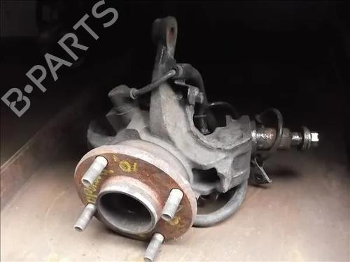 Used Right front steering knuckle NISSAN PRIMERA Hatchback (P11) [1996-2002]  14334901