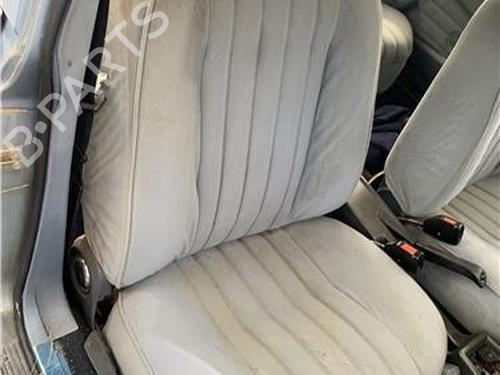 Used Right front seat PEUGEOT 604 (561A_) 2.3 TD (80 hp) 32450726