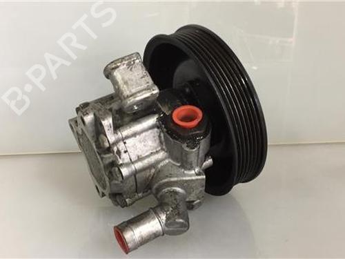 Used Steering pump MERCEDES-BENZ VITO Bus (W638) 108 CDI 2.2 (638.194) (82 hp) 9667271