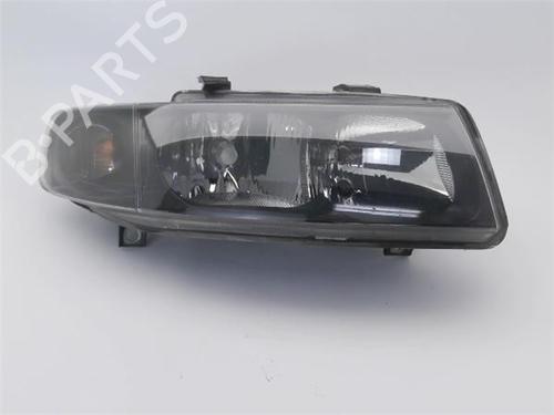 Used Right headlight Right headlight SEAT LEON (1M1) 1.9 TDI (110 hp) 35800519 35800519