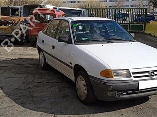 Throttle body OPEL ASTRA F Saloon (T92)  | BP19131837M82 