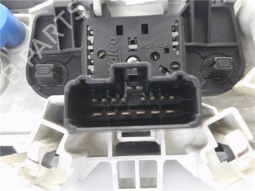 Climate control RENAULT TWINGO II (CN0_) 1.2 16V (CN04, CN0B) | BP30555335I5