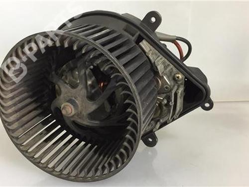 Used Heater blower motor PEUGEOT 106 II (1A_, 1C_) 1.4 i (75 hp) 9685263