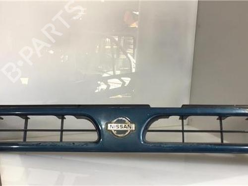 Grille NISSAN TERRANO II (R20) 2.4 4WD 623100F000
