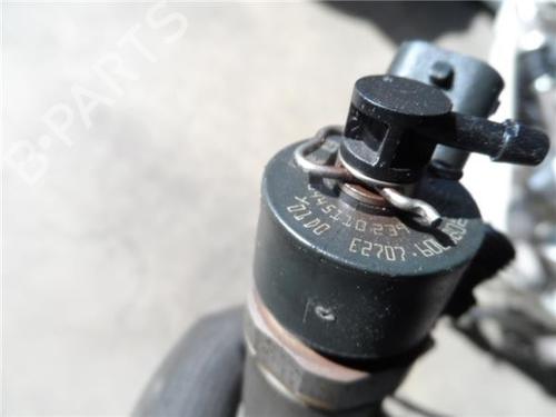 Injector PEUGEOT 407 SW (6E_, 6D_) 2.0 HDi 135 | BP9683468M100