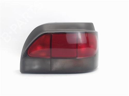 Used Right taillight RENAULT CLIO I (B/C57_, 5/357_) 1.2 (5/357Y, 5/357K) (54 hp) 13913233