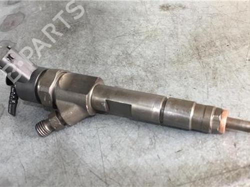 Used Injector RENAULT SCÉNIC II (JM0/1_) 1.9 dCi (JM0G, JM12, JM1G, JM2C) (120 hp) 9662256