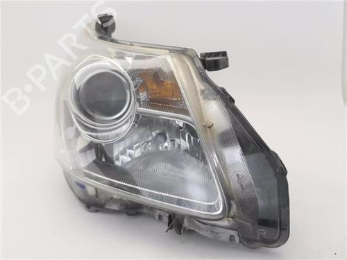 Used Right headlight Right headlight TOYOTA AVENSIS Estate (_T27_) 2.2 D-4D (ADT271_, ADT271R) (150 hp) 33220433 33220433