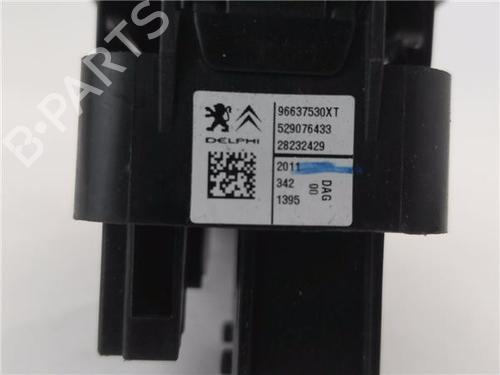 Left front window switch CITROËN C3 II (SC_) 1.4 HDi 70 (SC8HZC, SC8HR0, SC8HP4) | BP30981176I27 