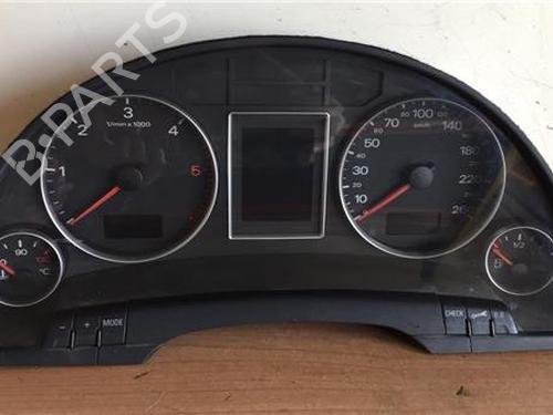 Cockpit AUDI A4 B7 (8EC) 1.9 TDI (116 hp) 12104320