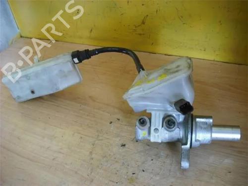 Used Brake master cylinder PEUGEOT 308 I (4A_, 4C_) 1.6 16V (120 hp) 9661032