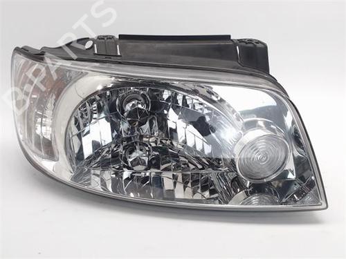 Used Right headlight HYUNDAI MATRIX (FC) [2001-2010]  13043891